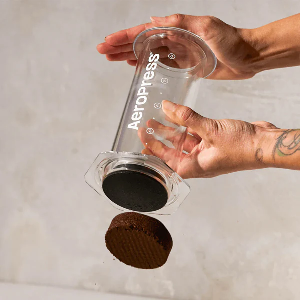 AeroPress Coffee Maker - XL - Image 7
