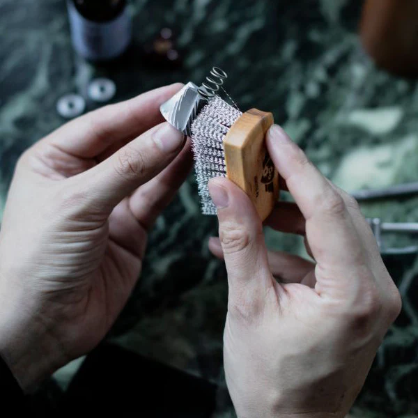 Comandante Grinder Cleaning Care - Image 9
