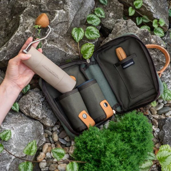 Comandante Travel Bag - Image 11