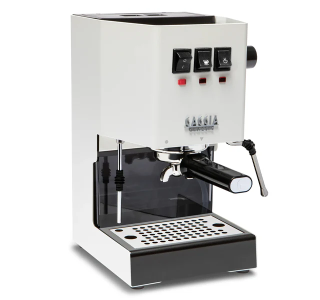 Gaggia Classic E24 Coffee Machine - Image 3