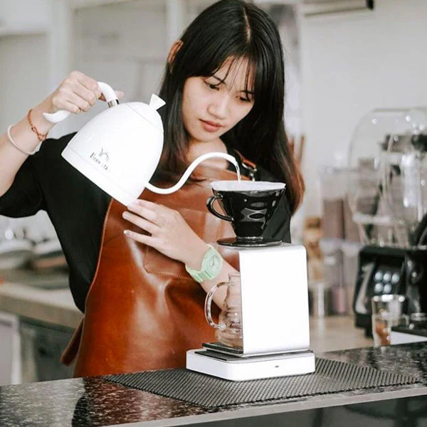 Hario V60 Ceramic Coloured Drippers - Image 9