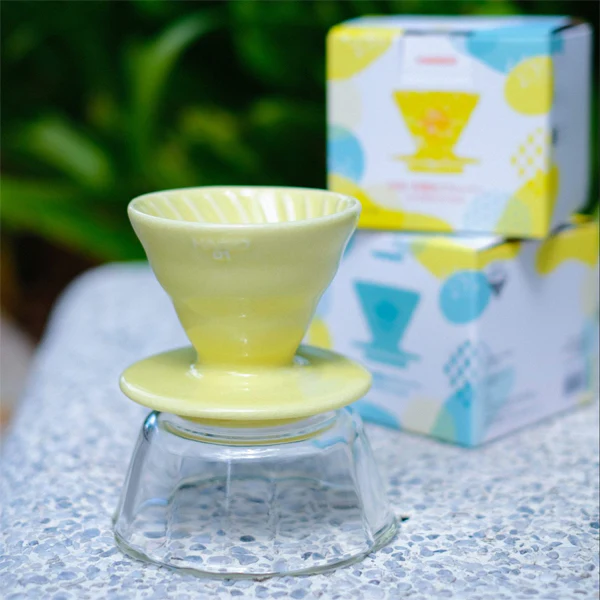 Hario V60 Ice Crackle Dripper - Image 3