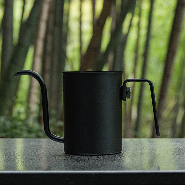 Hario Zebrang Nomad Drip Kettle - Image 3
