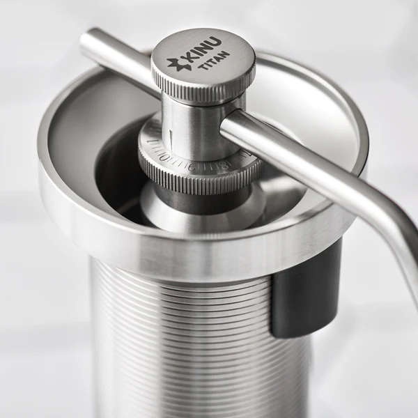 Kinu M47 Titan Coffee Grinder - Image 4