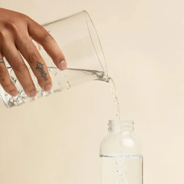 Lotus Brew Water Mixing Bottle - Image 2