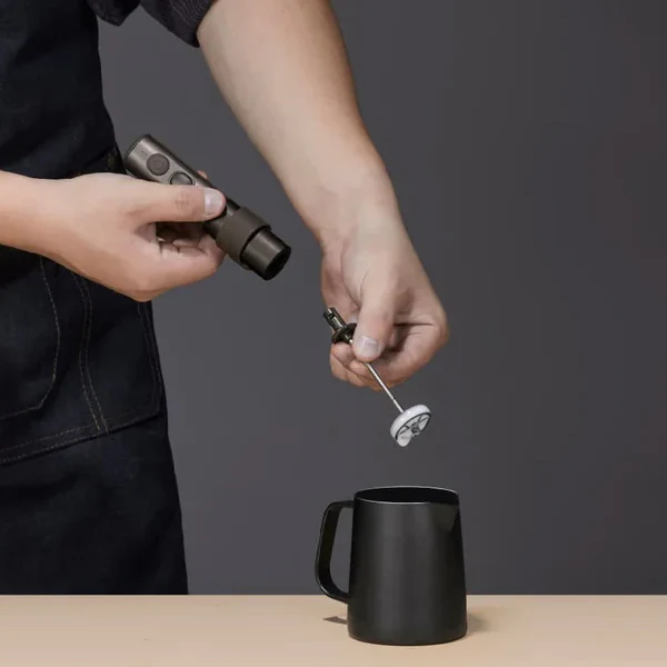 OutIn LattoGo Milk Frother - Image 7